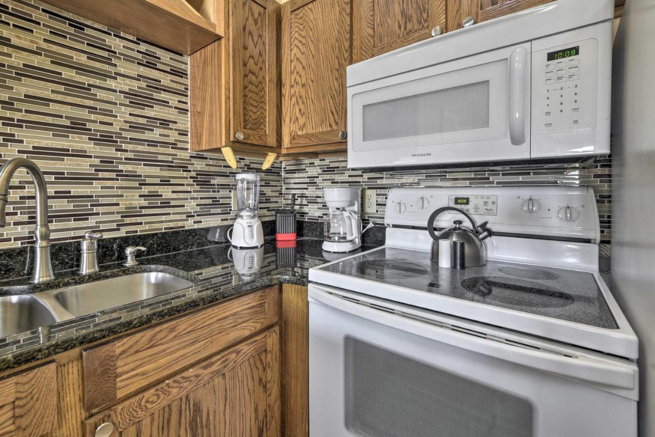 Sunny Studio With Pool - 4 Mi To Cherry Grove Beach! Little River Exterior photo